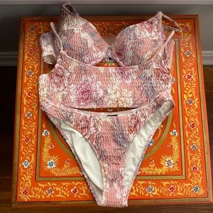 Triangl Saria Camellia bikini